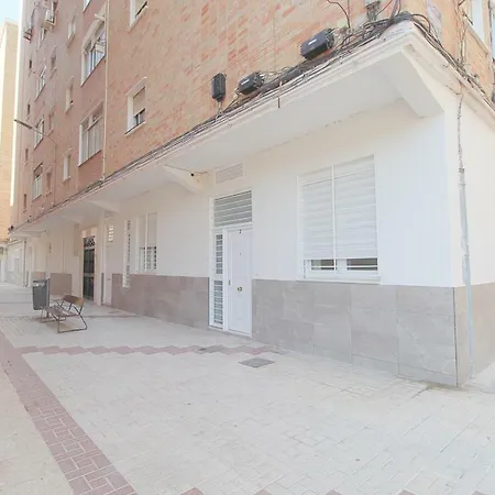 Central Bus And Train Station 3 Apartment